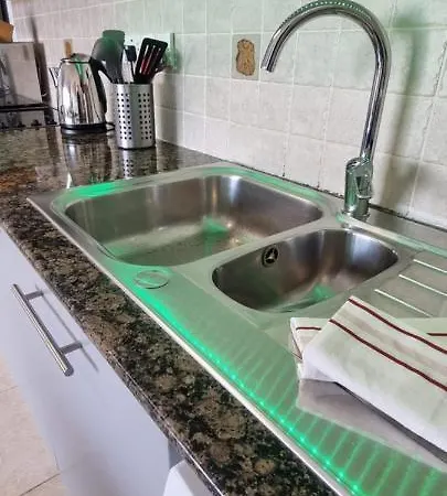 Hills 3 Apartament Mazotos