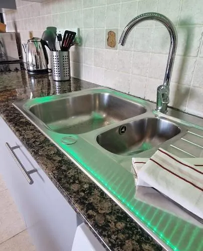 Hills 3 アパート マゾトス